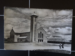 Léopoldville Eglise Notre Dame Du Congo - Kinshasa - Léopoldville