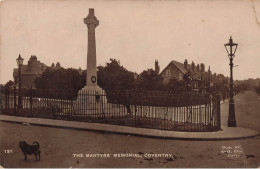 Coventry , Uk * Carte Photo * The Martyr's Memorial - Autres & Non Classés