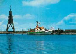 Navigation Sailing Vessels & Boats Themed Postcard Nordseeheilbad Bad Cuxhaven - Segelboote