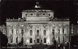 AUTRICHE - Wien - Burgtheater Festbeleuchtung - Carte Postale - Wien Mitte