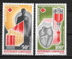 PA - 1967 - N° 56 à 57**MNH - Croix Rouge - Gabón (1960-...)