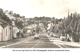 [33] Gironde > Une Rue Du Cap Ferret En 1961  Photographie Archives Journal Sud Ouest Reproduction - Other & Unclassified