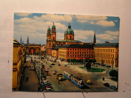 Muenchen - Munchen - Odeonsplatz Und Theatinerkirche - Muenchen