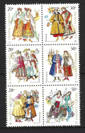 UKRAINE. N°435L-R De 2001. Costumes Traditionnels. - Costumi