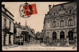 Maine Et Loire , Saumur , La Caisse D'épargne Et La Rue Dacier - Saumur