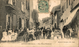 N79 - 42 - RIVES-DE-GIERS - Loire Rue Pétrus-Richarme - Rive De Gier