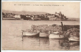 Cap D'Antibes La Vieille Ville Vue Du Port D'Aubermon     1920    N° 38 - Antibes - Oude Stad