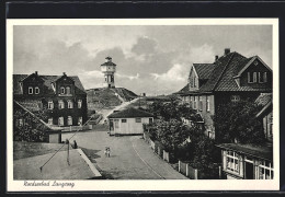 AK Langeoog, Ortspartie Mit Wasserturm Und Holzpavillon  - Langeoog