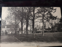 50: SAINT MALO DE LA LANDE La Place Animée Rare Cpa - Sonstige & Ohne Zuordnung