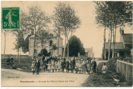 MARCHENOIR - Coin Du Mail Et L'Ecole Des Filles - Marchenoir