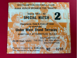 Football Ticket Billet Jegy Biglietto Eintrittskarte Southampton FC - FC Chelsea 1981 / 82 League Cup - Toegangskaarten