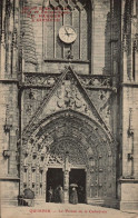 29 , Cpa  QUIMPER , Le Portail De La Cathédrale , Manufacture Des Cires .. (12835) - Quimper