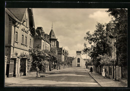 AK Böhlitz-Ehrenberg / S.-A., Strassenpartie Mit Fussgängern  - Other & Unclassified