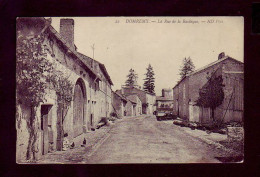 88 - DOMREMY - RUE DE LA BASILIQUE - ANIMÉE -  - Domremy La Pucelle