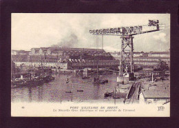 29 - BREST - PORT MILITAIRE - GRUE ELECTRIQUE ET VUE DE L'ARSENAL -  - Brest