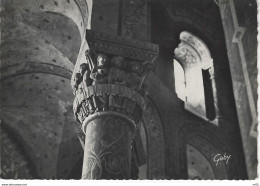 63 - ISSOIRE - Interieur De L'Eglise Saint Austremoine - Détail D'un Chapiteau   ( Puy De Dome  ) - Issoire