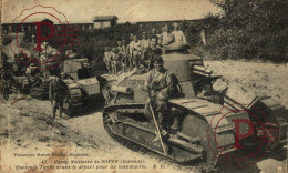 CAMP MILITAIRE DE SOUGE - Quelques Tanks Avant Le Départ Pour Les Manoeuvres. MILITAR. MILITAIRE - Manoeuvres