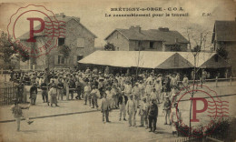 BRÉTIGNY-S-ORGE - RASSEMBLEMENT POUR LE TRAVAIL . MILITAR. MILITAIRE. - Casernes