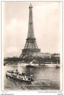 4 Cartes De Paris ,avec  Tour Eiffel & Vedette Et Péniche - Eiffeltoren