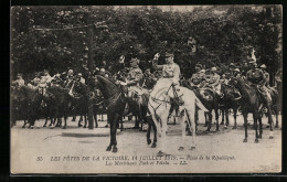 AK Les Fêtes De La Victoire, 14 Juillet 1919, Les Maréchaux Foch Et Petain, Place De La Republique  - Weltkrieg 1914-18