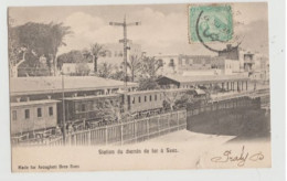 CPA-Divisée-EGYPTE- STATION DU CHEMIN DE FER A SUEZ-TBE-Circulée-pour La France -1905 - Suez