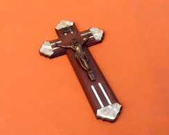 Crucifix à Suspendre Bois De Palissandre - Religione & Esoterismo