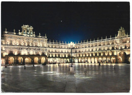 PLAZA MAYOR Y  AYUNTAMIENTO ILUMINADO / MAIN SQUARE AND TOWN-HALL ILLUMINATED.-  SALAMANCA.- ( ESPAÑA ) - Salamanca