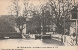 Fontaine De Vaucluse   La Place  No.34 - Sonstige & Ohne Zuordnung