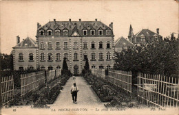 N°1268 W -cpa La Roche Sur Yon -le Petit Séminaire- - La Roche Sur Yon