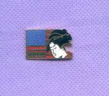 Rare Pins Drapeau Usa Femme Japonaise Wingate Egf Ab646 - Autres & Non Classés