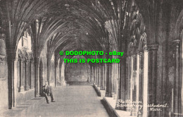 R548552 Canterbury Cathedral. The Cloisters. Wyndham Series - Wereld