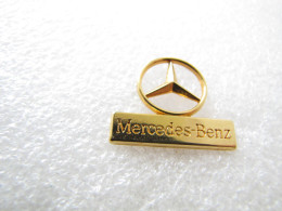 PIN'S   LOGO     MERCEDES-BENZ   Zamak  SOFREC - Mercedes