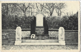 MARTELANGE : Monument Aux Morts De La Guerre 1914-1918. - Martelange