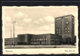 AK Oberhausen / Rhld., Neuer Bahnhof, Teilansicht Fassade  - Oberhausen