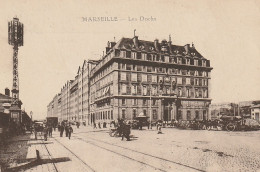 CPA - 13 - Marseille - Place De La Joliette - Docks - Joliette