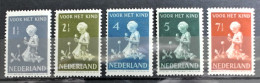 NIEDERLANDE 1940 " KINDERHILFE" Michelnr 375/379 Sehr Schon Postfrisch € 15,00 - Ongebruikt