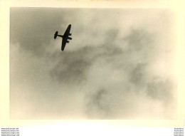 PHOTO ORIGINALE ALLEMANDE  RAID DE DIEPPE OPERATION JUBILEE 19/08/1942 PLAGE DE PUYS  AVIATION REF 2 - Guerra, Militares