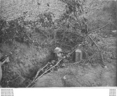 FRONT FRANCAIS DE L'OISE PETIT POSTE AU BORD D'UNE ROUTE WW1  PHOTO ORIGINALE  24 X 18 Cm - Krieg, Militär