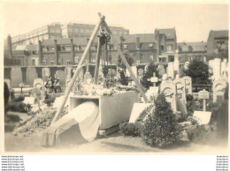 RARE PHOTO CANTELEU LAMBERSART CEREMONIE CIMETIERE SECTION MILITAIRE FORMAT 8 X 5.50 CM REF4 - Oorlog, Militair