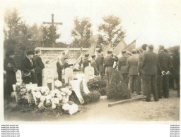 RARE PHOTO CANTELEU LAMBERSART CEREMONIE CIMETIERE SECTION MILITAIRE FORMAT 8 X 5.50 CM REF2 - Oorlog, Militair