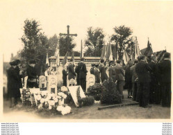 RARE PHOTO CANTELEU LAMBERSART CEREMONIE CIMETIERE SECTION MILITAIRE FORMAT 8 X 5.50 CM REF 5 - Guerre, Militaire