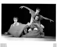 DANSE CLASSIQUE FESTIVAL D'AVIGNON 1980 GIGI G. CACIULEANU  PHOTO ORIGINALE 20 X 15 CM D2 - Sonstige & Ohne Zuordnung