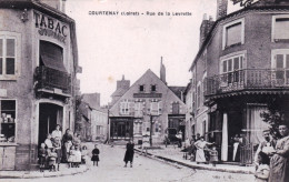 45 - Loiret - COURTENAY - Rue De La Levrette - Tabac /journaux - Courtenay