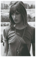 Sexy JANE BIRKIN Actress PIN UP PHOTO Postcard - Publisher RWP 2003 (020) - Artistas