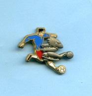 Rare Pins Football Coupe Du Monde France 1998 Footix Arthus Bertrand Fr109 - Voetbal