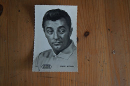 ROBERT MITCHUM CARTE POSTALE - Autres Formats