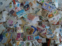 Monde -  100 % Timbres DEFECTUEUX / 100% Stamps With DEFECTS - 345 Gr = +/- 3500 Timbres/Stamps - Alla Rinfusa (min 1000 Francobolli)