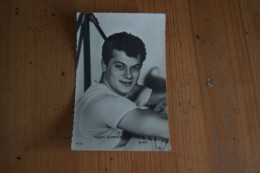 TONY CURTIS CARTE POSTALE - Other Formats