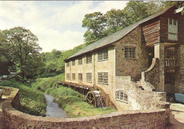 OLD TEXTILE MILL, DARTINGTON, TOTNES, DEVON, UNUSED POSTCARD Ms6 - Otros & Sin Clasificación