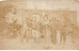 Agriculture - N°90733 - Agriculteurs Avec Rateaux Et Fourches - Carte Photo - Landwirtschaftl. Anbau